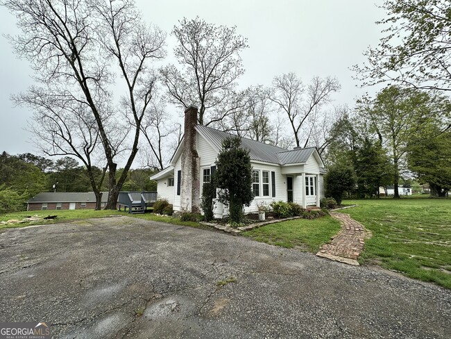 Building Photo - 55 Bowdon St