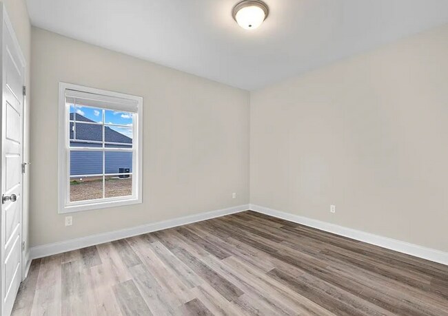 Building Photo - 1206 Andover Dr