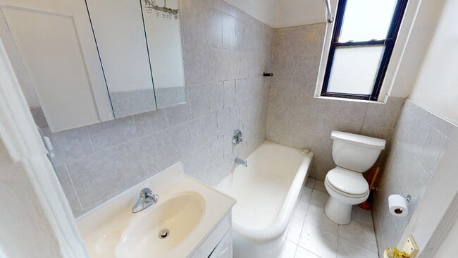 Building Photo - 108-02 72nd Avenue