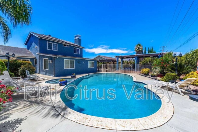 Building Photo - 15354 Black Shadow Dr