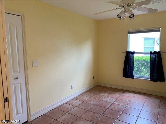 Building Photo - 6116 Thresher Dr