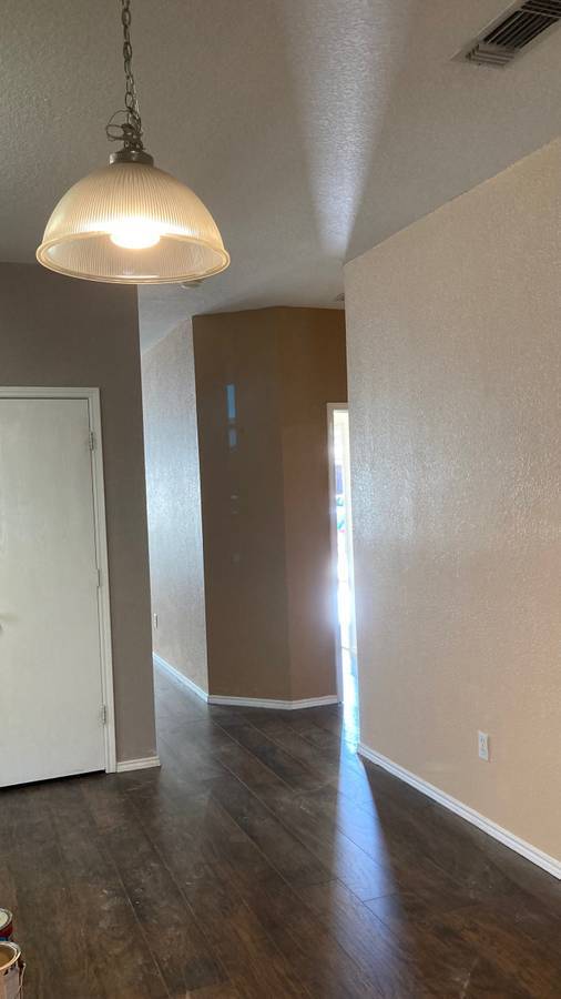 Building Photo - 3705 Cattlebaron Dr