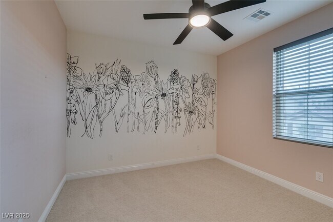 Building Photo - 2566 Speyburn Ave