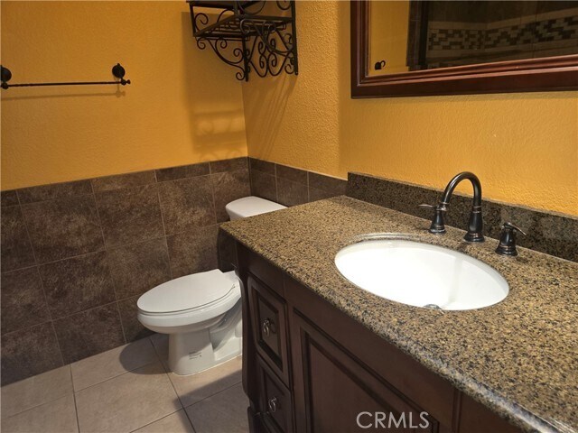 Building Photo - 25920 Floyd Ave