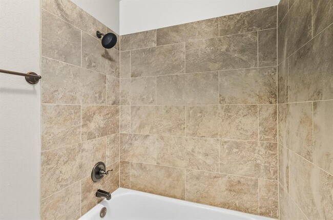 Building Photo - 2409 Pauma Valley Way