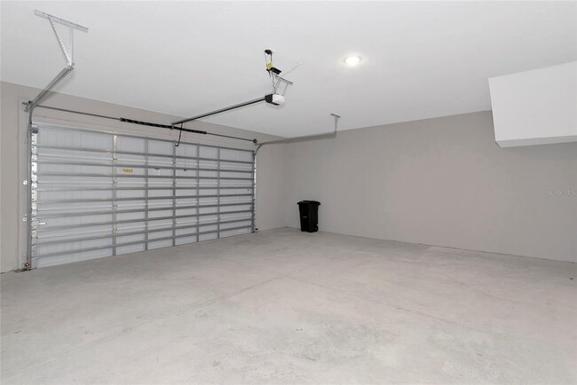 Building Photo - 12670 Cades Bay Cir