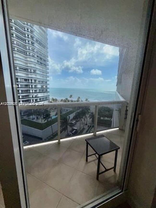 Building Photo - 9595 Collins Ave