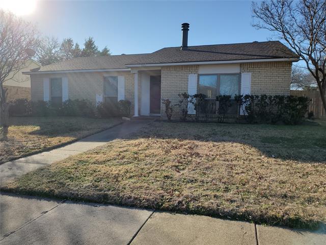 Building Photo - 1112 Longhorn Dr