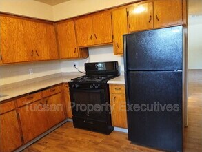 Building Photo - 8934 S Nogales Hwy