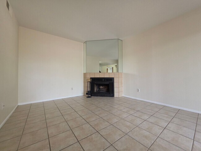 Building Photo - 2834 S Ext Rd