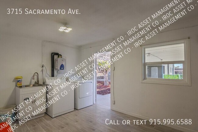 Building Photo - 3715 Sacramento Ave