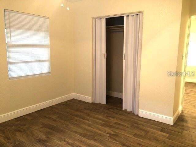 Building Photo - 5559 Barton Dr