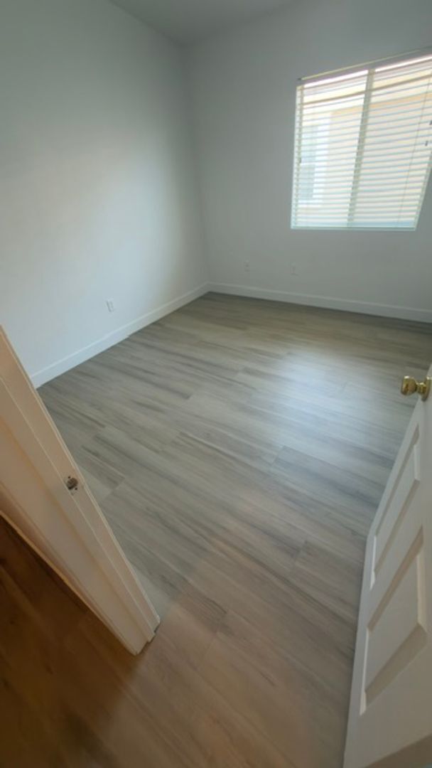 Building Photo - 1286 Capital Gains Dr