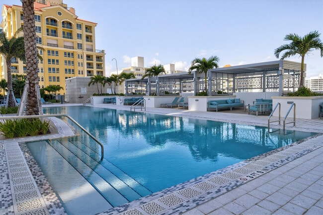 Building Photo - 153 N Seabreeze Blvd