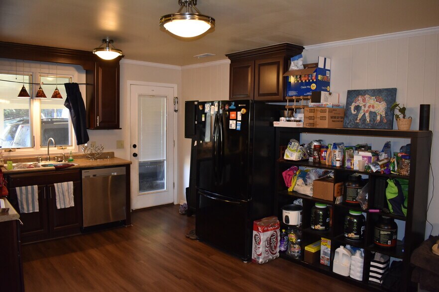 Building Photo - 663 Harpeth Bend Drive