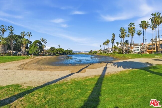 Building Photo - 6400 Pacific Ave