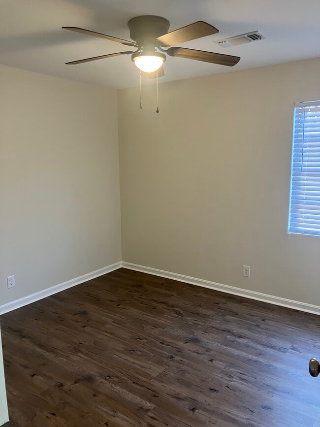 Building Photo - 3425 Pne Crst Rd