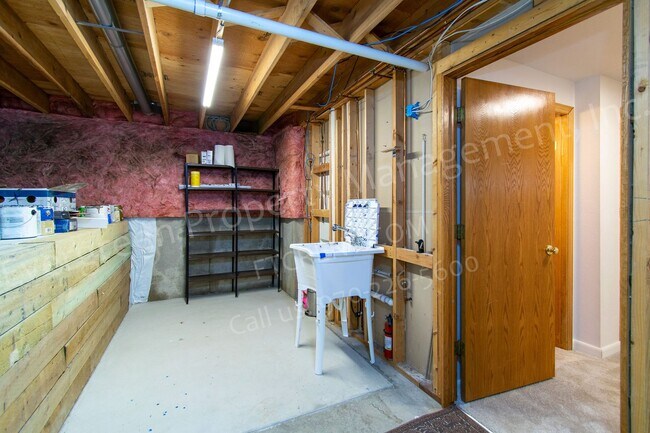Building Photo - Beautiful 4-Bedroom Home in Southeast Fort Collins!