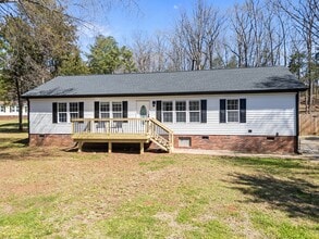 Building Photo - 3057 Fountainview Ave