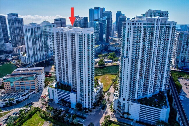 Building Photo - 350 S Miami Ave