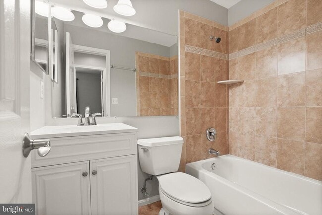 Building Photo - 14984 Cheyenne Way