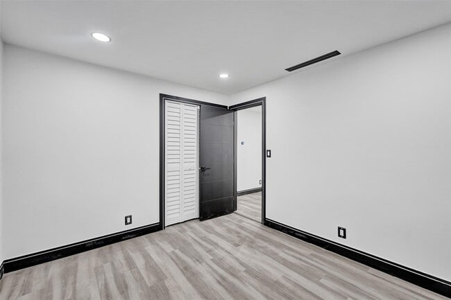 Building Photo - 5310 NW 16th St