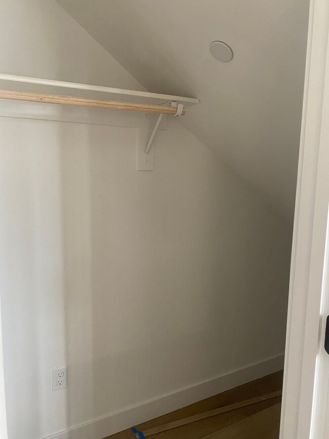 Building Photo - Stunning, Brand new 3BD/2.5BA home in Righetti Ranch