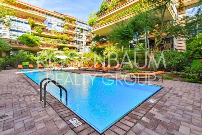 Building Photo - Enchanting fully furnished two-bed Condo a...