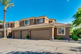 Building Photo - STUNNING UPDATED 1 BED / 1 BATH BILTMORE A...