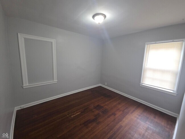 Building Photo - 4969 Crittenden Ave