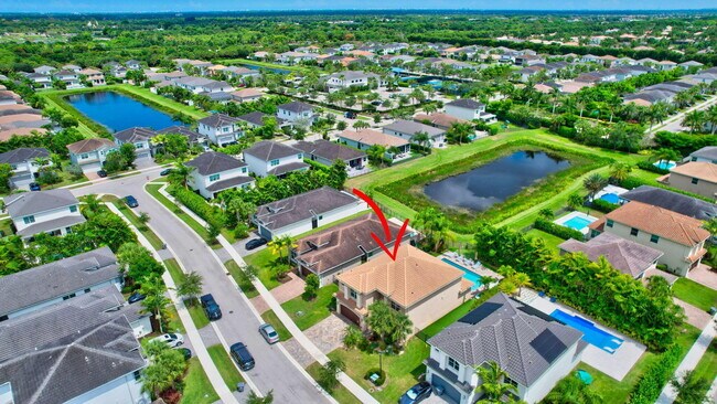 Building Photo - 9712 Celtic Sea Ln