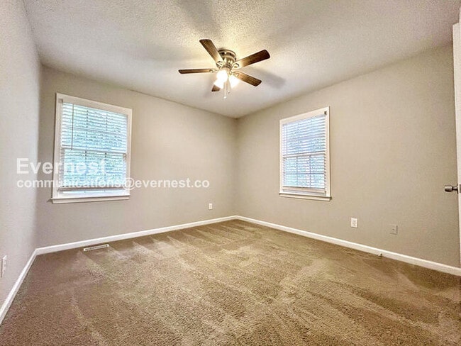 Building Photo - 368 Warrenton Dr