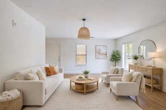 Building Photo - 711 W 32nd St