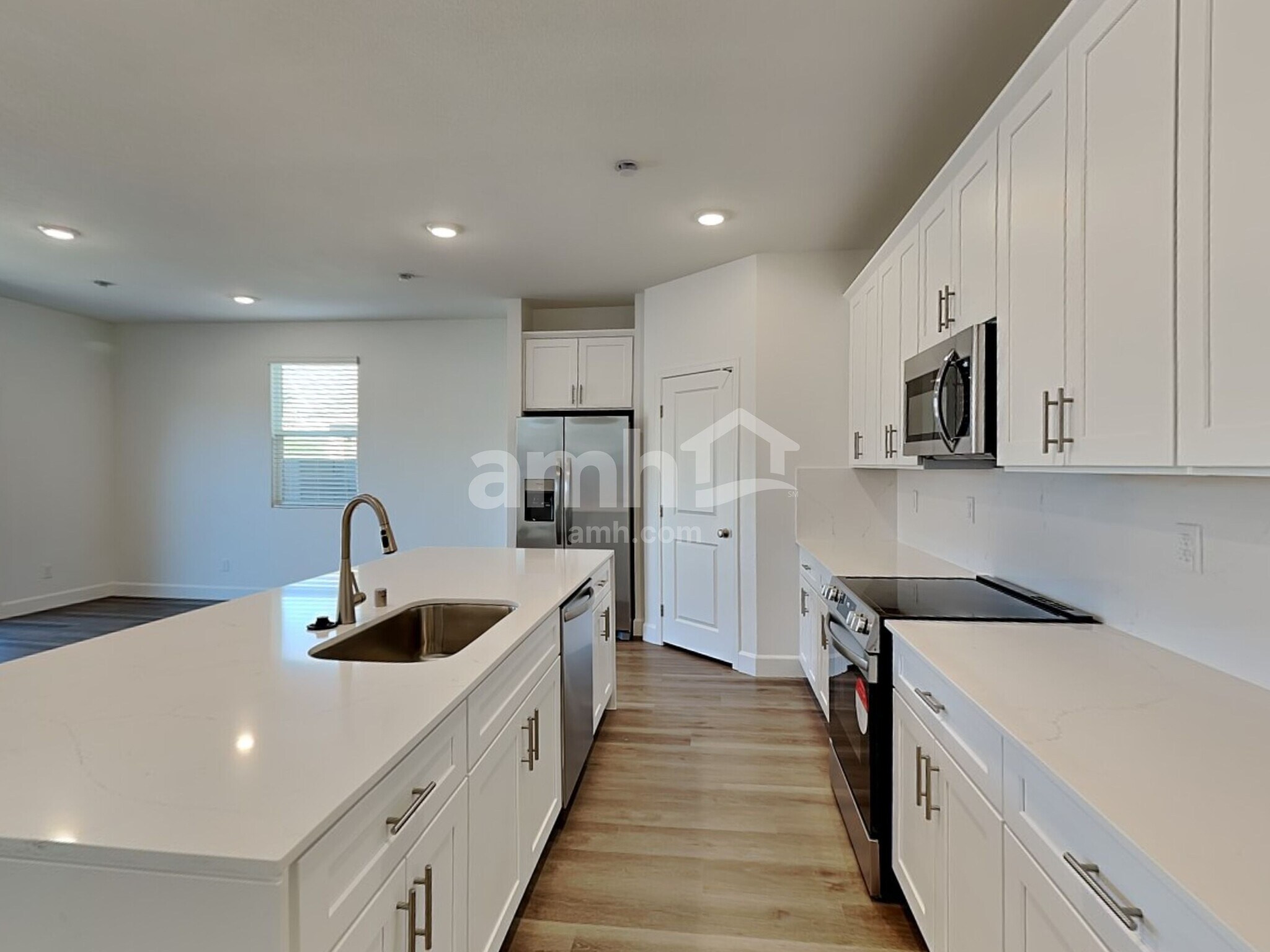 Building Photo - 9236 River Owl Ct