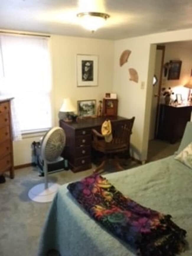 Building Photo - 1 Bedroom, 1 bath house in Bryan Park