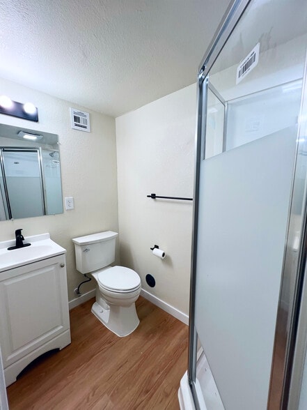 Building Photo - 6520 Depew Ct