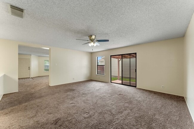 Building Photo - 6863 Cypress Mist Dr