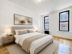 Building Photo - 401 E 68th St