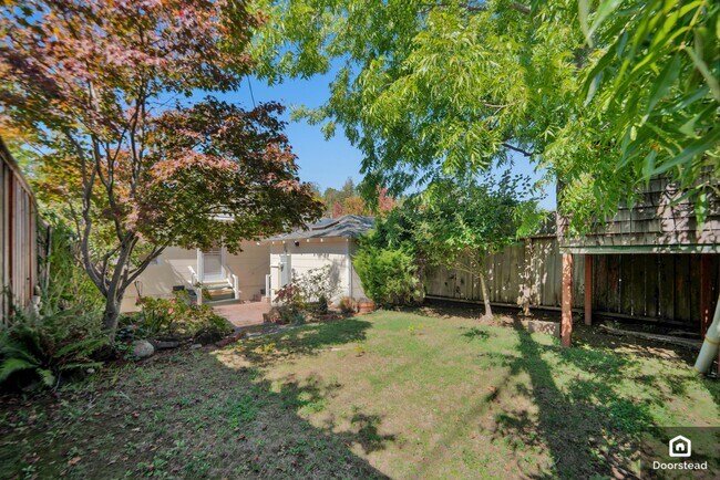 Building Photo - 48 Butterfield Rd