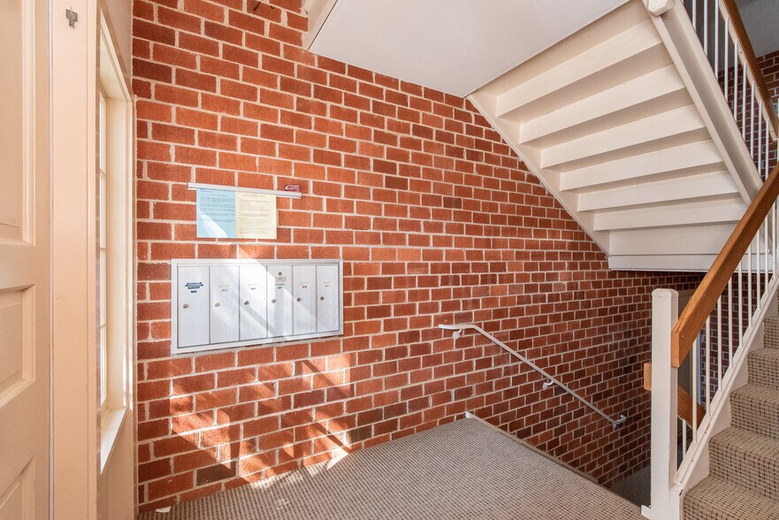 Building Photo - 112 Castletown Rd