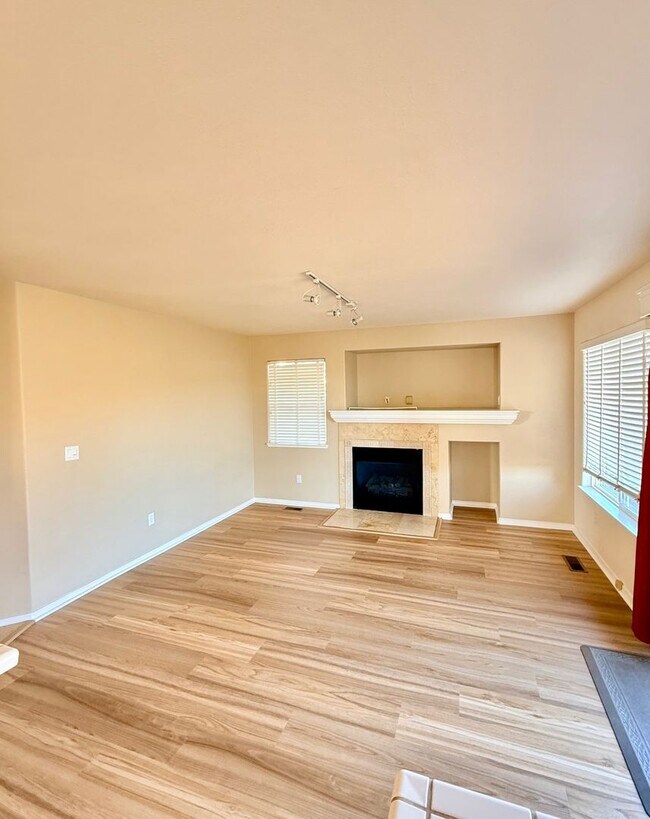 Building Photo - Elegant 4 Bedroom, 3 Bathroom Home in Northwest Reno – 2,117 sq ft