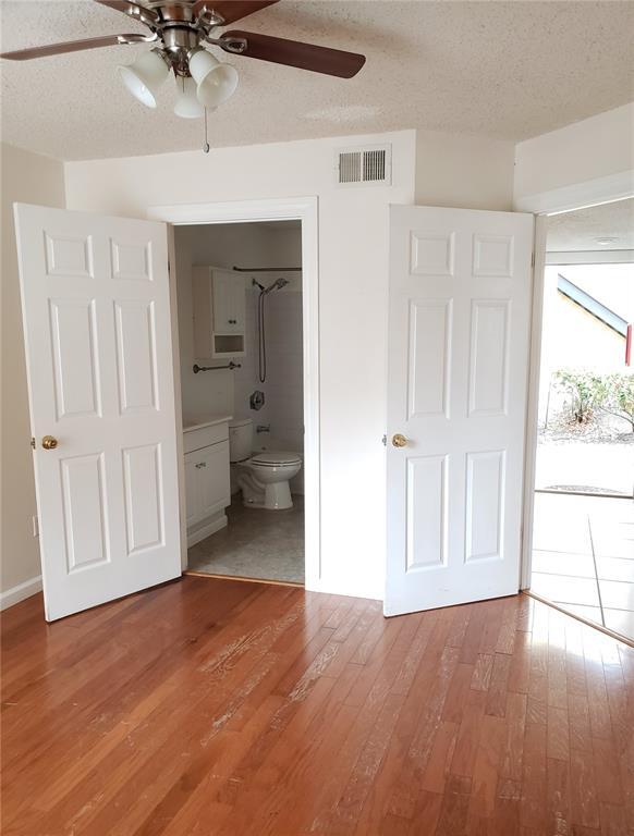 Building Photo - 8728 Mallard Reserve Dr