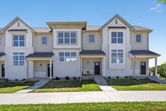 Building Photo - BRAND NEW:  Kettlestone Central Townhomes for Rent
