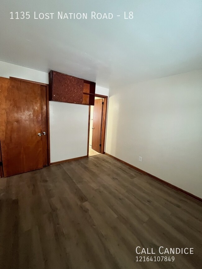 Building Photo - Newly Renovated 1 Bedroom Apartment!