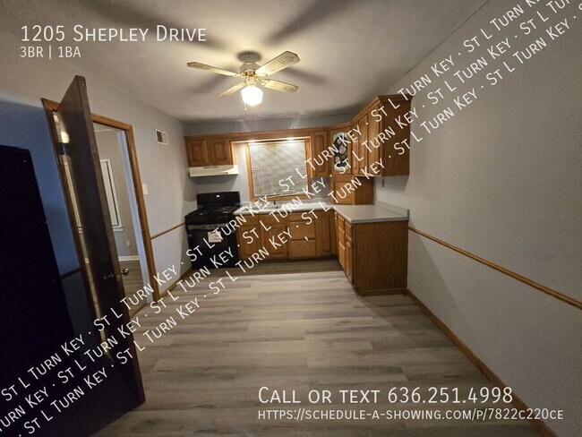 Building Photo - 1205 Shepley Dr