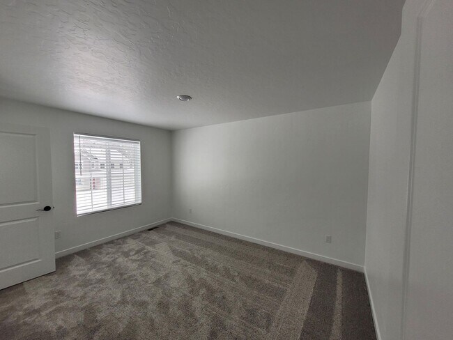 Building Photo - Stunning Newer Home In Caldwell!