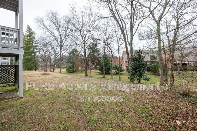 Building Photo - 312 Ashlawn Ct