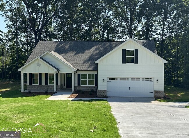 Primary Photo - 892 Belmont Park Dr