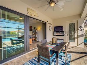 Building Photo - 714 16th Ave E