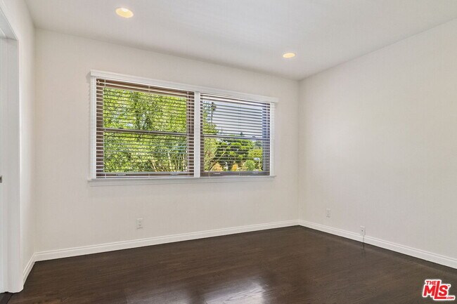Building Photo - 13202 Dobbins Pl